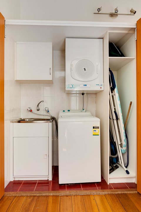 Cottesloe Beach House I - Maitland Accommodation 20