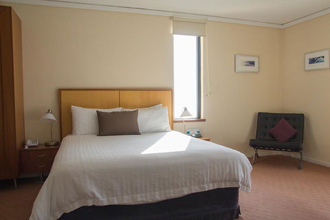 Ocean Beach Hotel - Maitland Accommodation 1