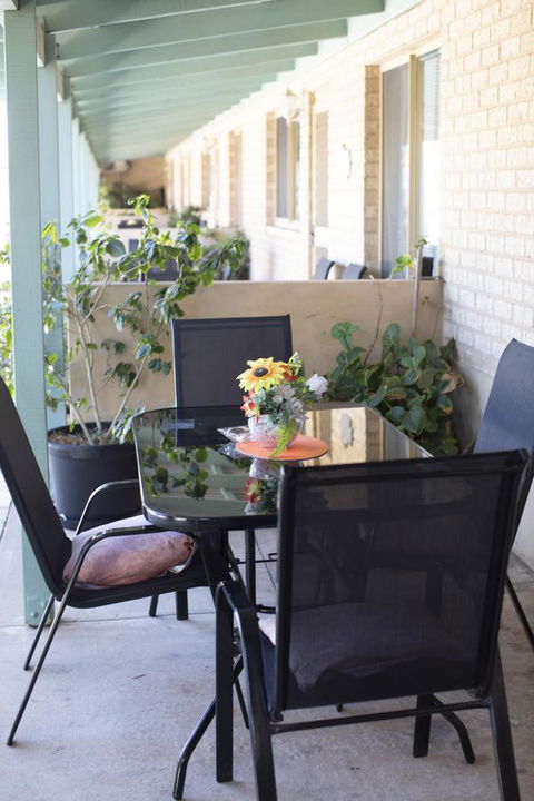 Shark Bay Seafront Apartments - Maitland Accommodation 2