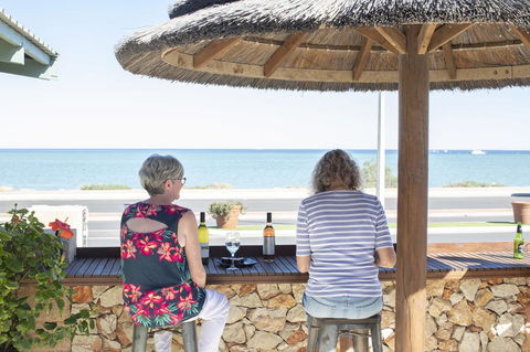 Shark Bay Seafront Apartments - Maitland Accommodation 32