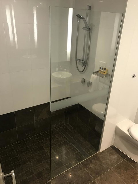 Residence On Langley Park - Maitland Accommodation 5