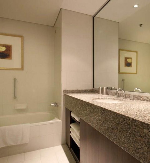Residence On Langley Park - Maitland Accommodation 4