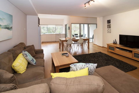 Pegasus - Maitland Accommodation 8