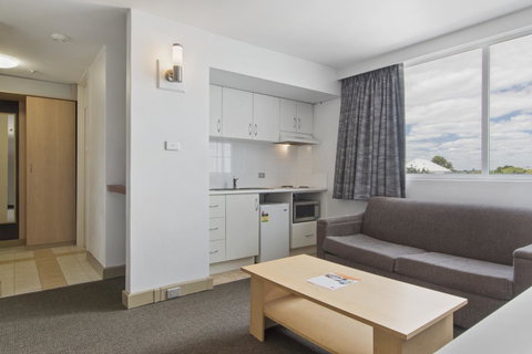 Metro Hotel Perth - Maitland Accommodation 26