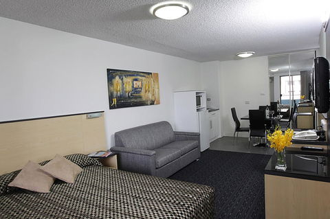 Comfort Inn & Suites Goodearth Perth - Maitland Accommodation 23