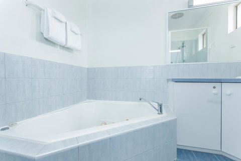 Middleton Beach By The BnB Collection - Maitland Accommodation 35