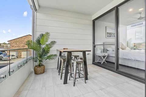 Rockpool 2 Sawtell Beach - Just Steps To Restaurants And 2 Min Stroll To Beach! - Maitland Accommodation 6