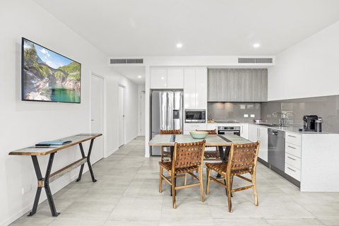 Rockpool 2 Sawtell Beach - Just Steps To Restaurants And 2 Min Stroll To Beach! - Maitland Accommodation 3