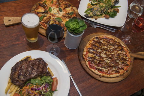 Banjo Paterson Inn - Maitland Accommodation 36