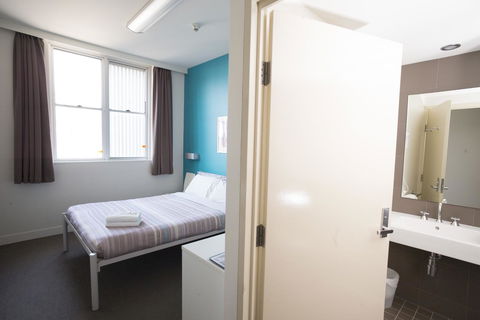 YHA Sydney Harbour - Maitland Accommodation 5