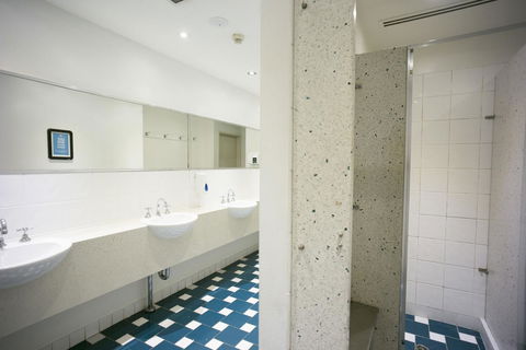 YHA Sydney Central - Maitland Accommodation 18