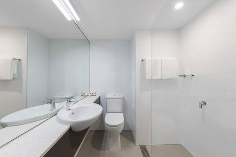 Travelodge Hotel Sydney Airport - Maitland Accommodation 1
