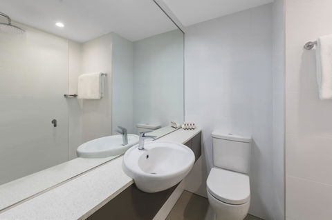 Travelodge Hotel Sydney Airport - Maitland Accommodation 25