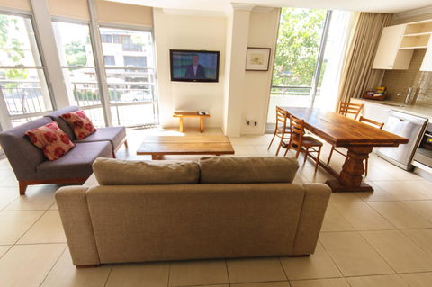 Byron Bay Hotel And Apartments - Maitland Accommodation 12