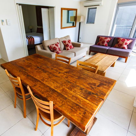 Byron Bay Hotel And Apartments - Maitland Accommodation 9