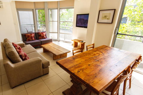 Byron Bay Hotel And Apartments - Maitland Accommodation 11