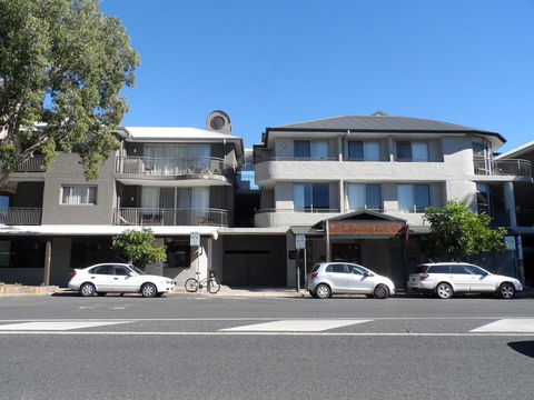 Byron Bay Hotel And Apartments - Maitland Accommodation 28