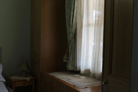 Boot Makers Cottage - Maitland Accommodation 12