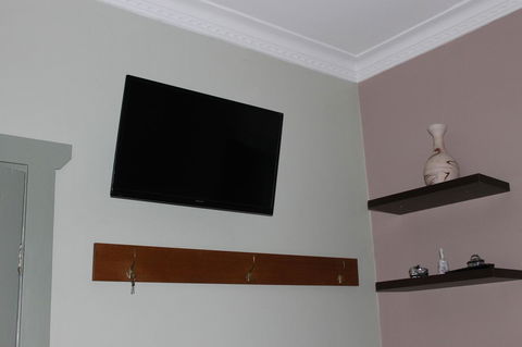 Boot Makers Cottage - Maitland Accommodation 14