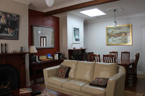 Boot Makers Cottage - Maitland Accommodation 8