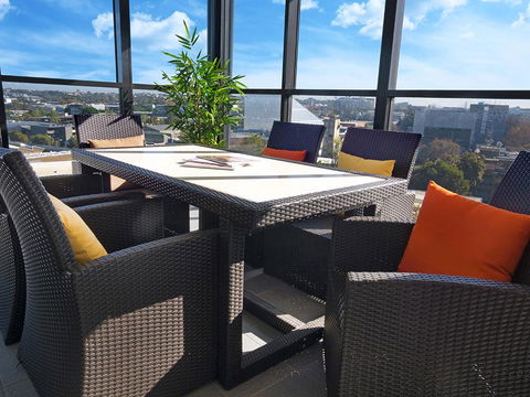 Value Suites Green Square - Maitland Accommodation 10