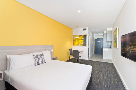 Value Suites Green Square - Maitland Accommodation 14
