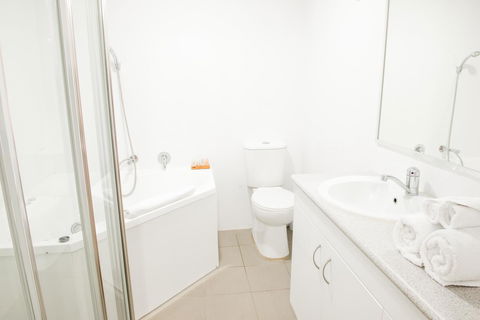 Copacabana Shores - Maitland Accommodation 6