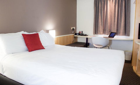 Ibis Newcastle - Maitland Accommodation 3