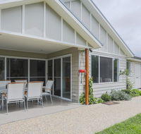 Armidale Cottage - Maitland Accommodation