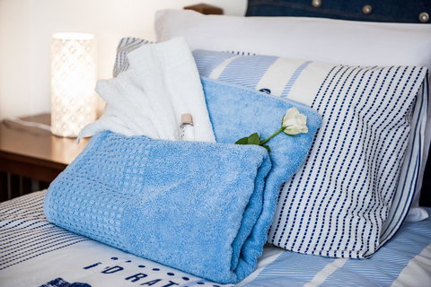 Ambience - Maitland Accommodation 16