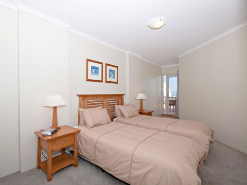 Messines Street, Breakwater Apartment, 104 - Maitland Accommodation 7