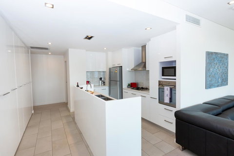 Brand New Executive Apartment - Maitland Accommodation 4