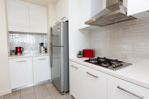 Brand New Executive Apartment - Maitland Accommodation 6