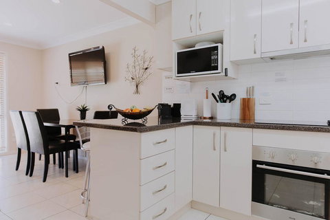 Central Wagga Self Catering Apartment - Maitland Accommodation 8