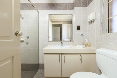 Grand Manor Motor Inn - Maitland Accommodation 9