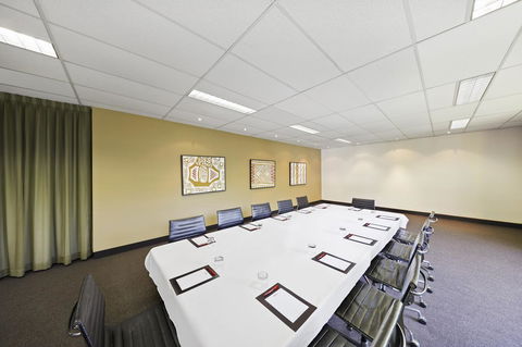 Adina Apartment Hotel Sydney Surry Hills - Maitland Accommodation 16