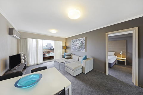 Adina Apartment Hotel Sydney Surry Hills - Maitland Accommodation 10