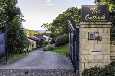 The Outlook Cabana - Maitland Accommodation 22