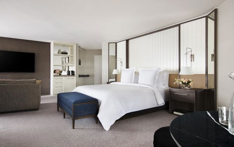 Four Seasons Hotel Sydney - Maitland Accommodation 2