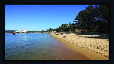BASE Holidays - Ettalong Beach Premium Apartments - Maitland Accommodation 1