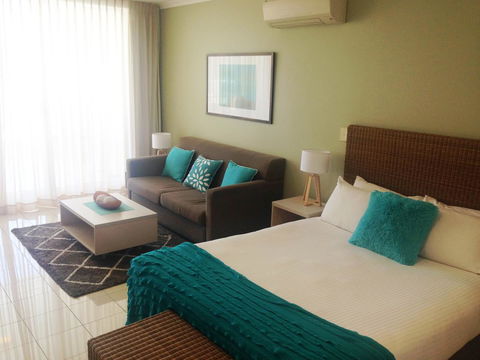 BASE Holidays - Ettalong Beach Premium Apartments - Maitland Accommodation 34