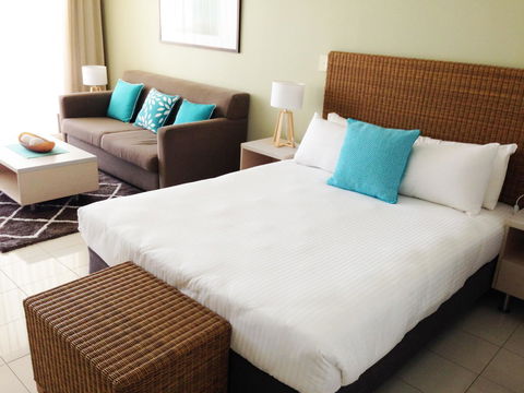 BASE Holidays - Ettalong Beach Premium Apartments - Maitland Accommodation 38