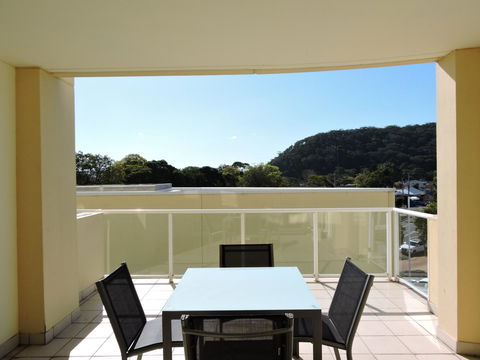BASE Holidays - Ettalong Beach Premium Apartments - Maitland Accommodation 12