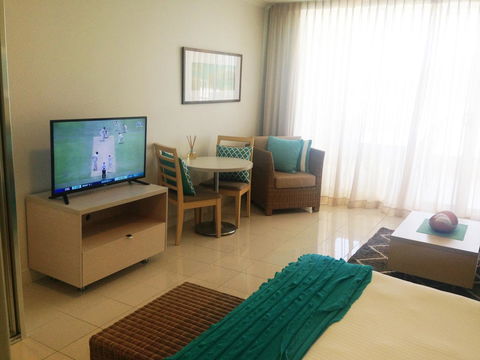 BASE Holidays - Ettalong Beach Premium Apartments - Maitland Accommodation 33
