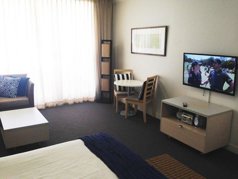 BASE Holidays - Ettalong Beach Premium Apartments - Maitland Accommodation 40