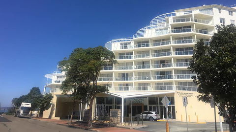 BASE Holidays - Ettalong Beach Premium Apartments - Maitland Accommodation 0