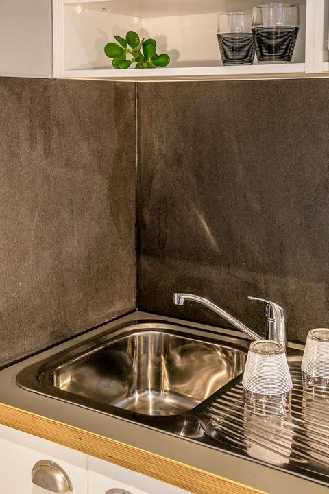The Urban Newtown - Maitland Accommodation 25