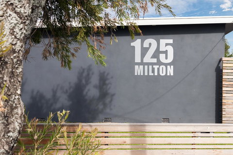 125 Milton - Maitland Accommodation 1