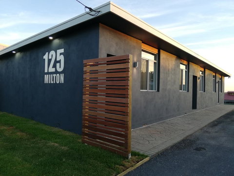 125 Milton - Maitland Accommodation 0
