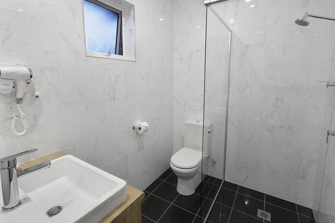 Best Western Plus Bolton On The Park - Maitland Accommodation 26